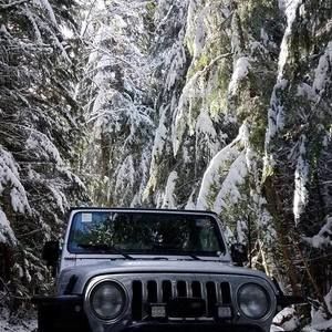 Meet your Posher, Sidni